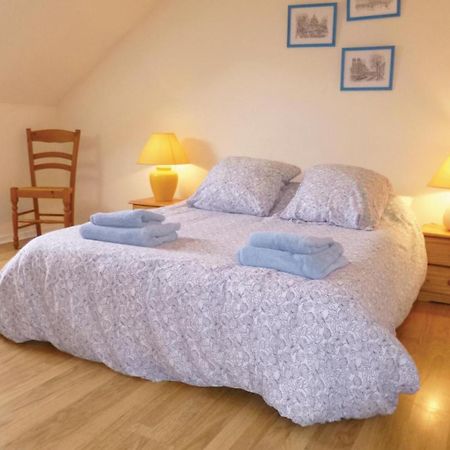 3 Bedroom Cozy Home In Brucheville Carentan-les-Marais Esterno foto